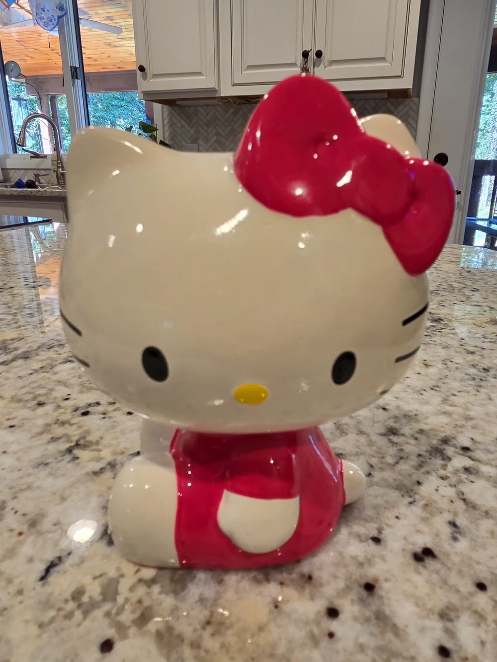 Hello Kitty Ceramic Decor - White and Pink Accent Figurine